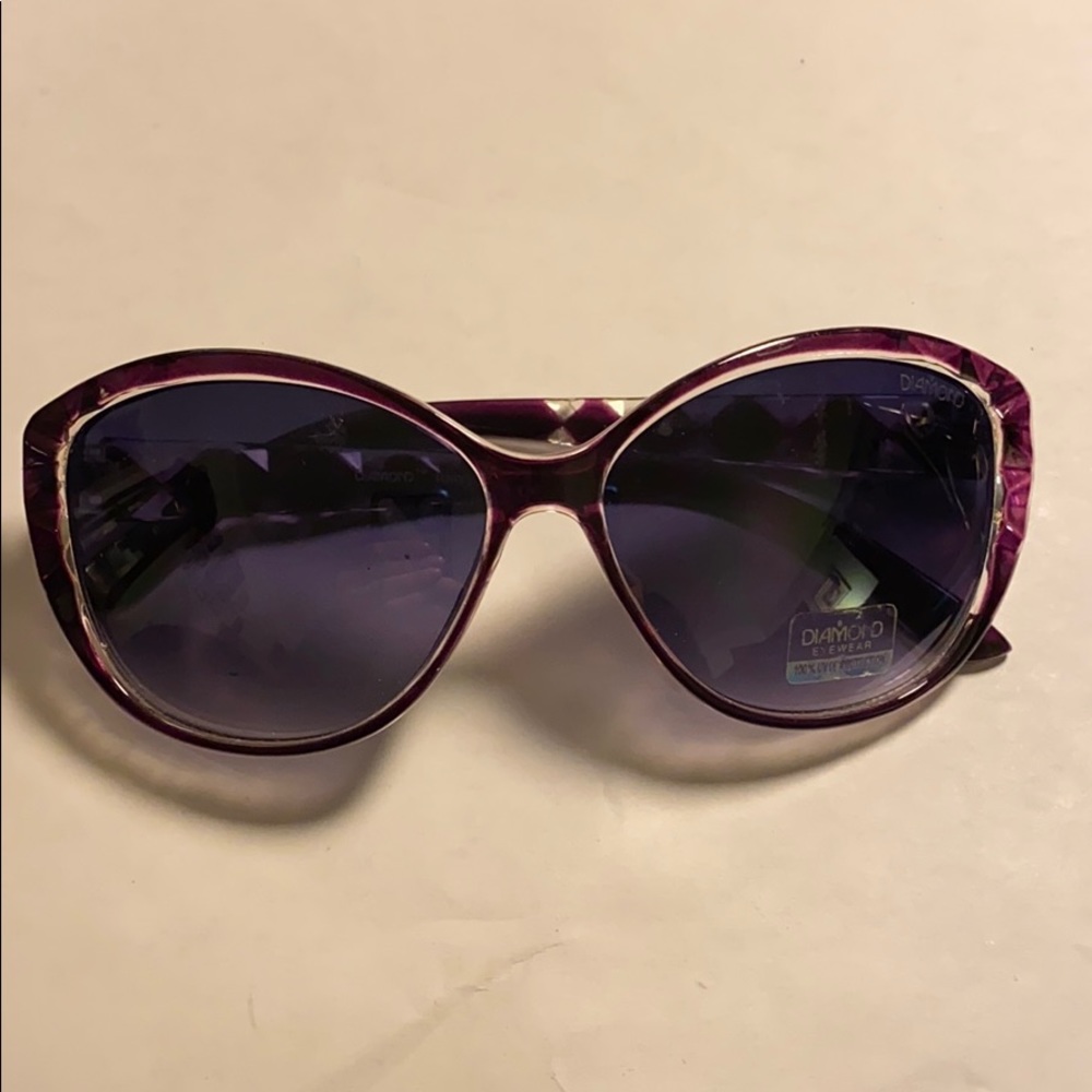 Purple diamond eyewear sunglasses